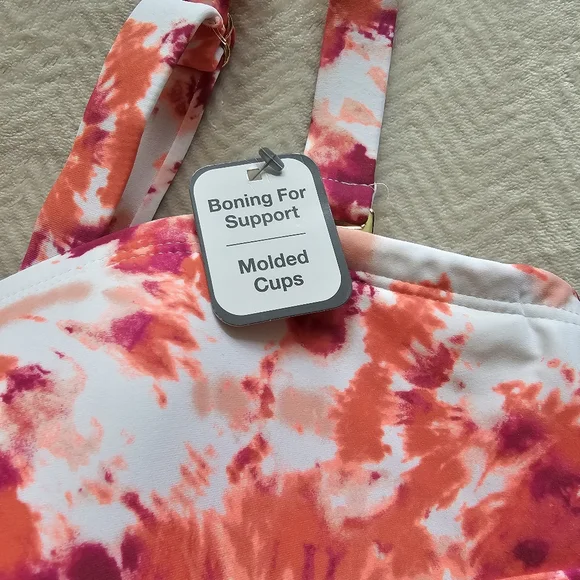 Time & Tru Tankini Top - Picture 3 of 5